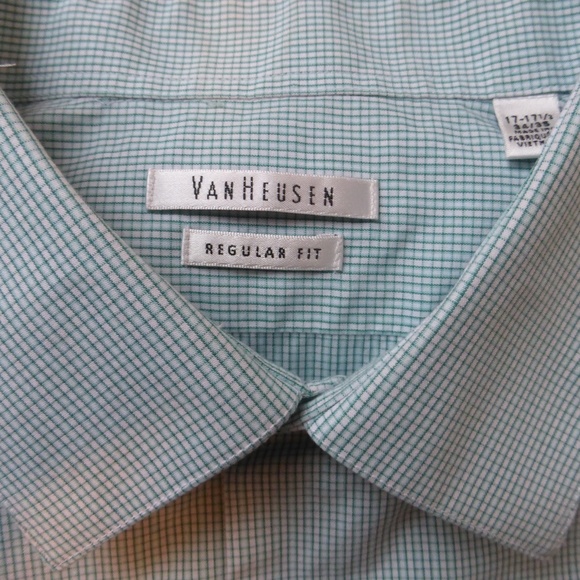 Van Heusen Other - *Final Price* Van Heusen Regular fit 17-17 1/2"